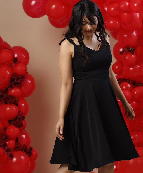 Sweetheart Neck Mini Chiffon Dress